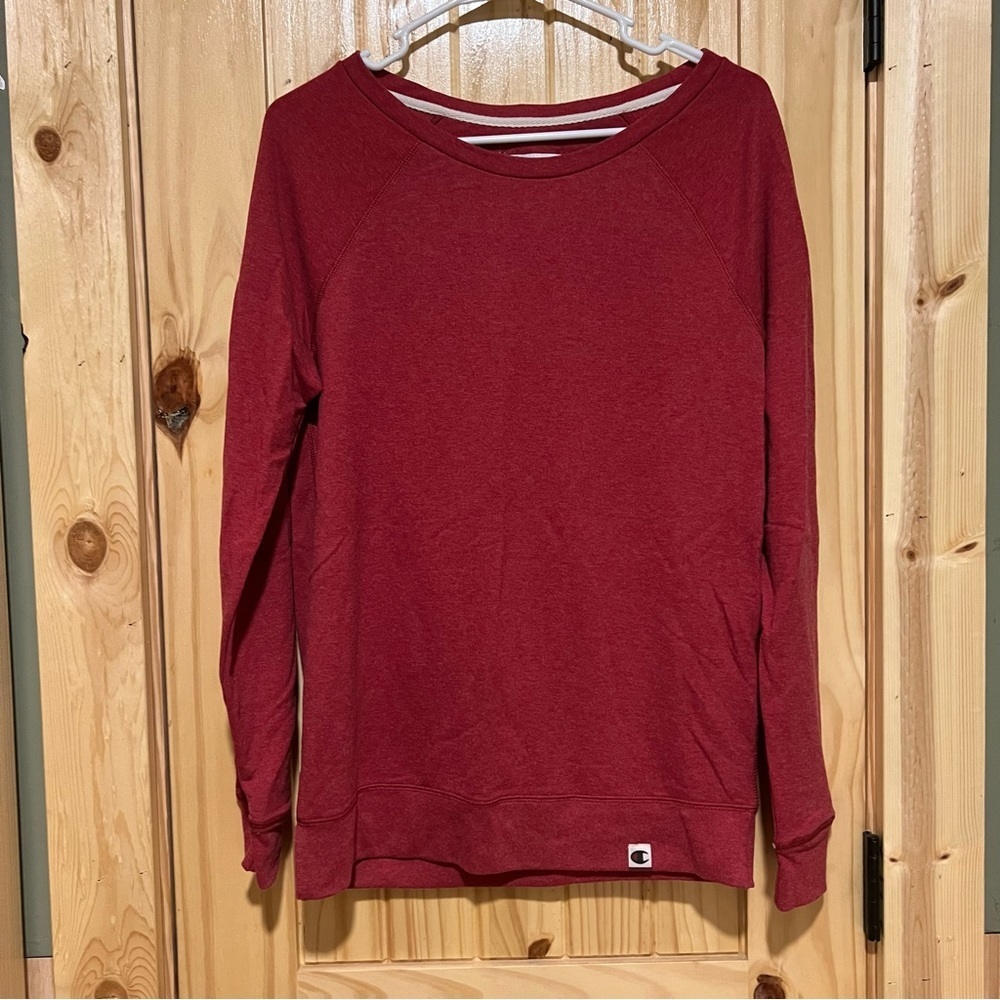 Champion Sweater - Picture 1 of 3